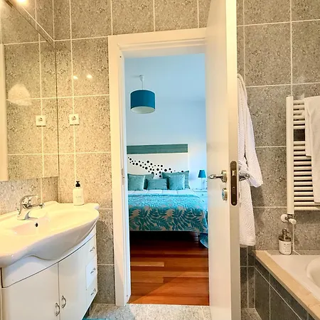 Maison Blancresidence Piscine Privee Bord De Et エシュポゼンデ