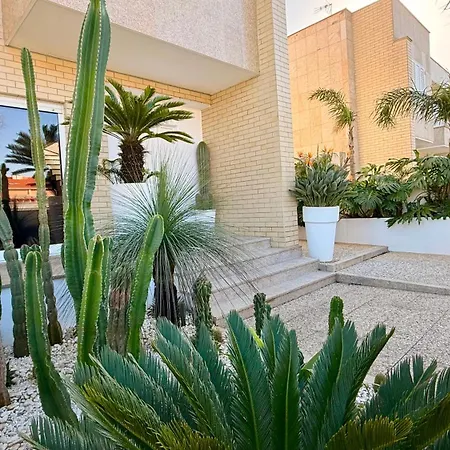 Maison Blancresidence Piscine Privee Bord De Et ヴィラ エシュポゼンデ