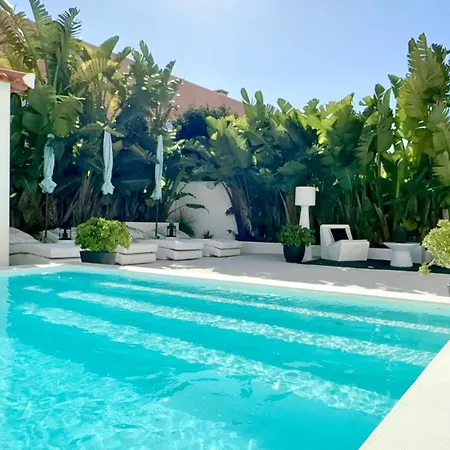 Βίλα Maison Blancresidence Piscine Privee Bord De Et Εσποσέντε